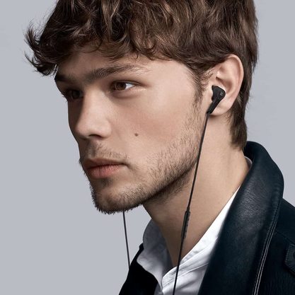 Наушники Bang & Olufsen Beoplay E4 (черный)