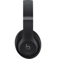 Beats Studio Pro (черный)