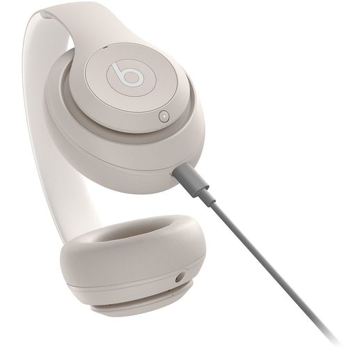 Беспроводные наушники Beats Studio Pro (белый)