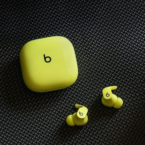 Беспроводные наушники Beats Fit Pro (желтый)