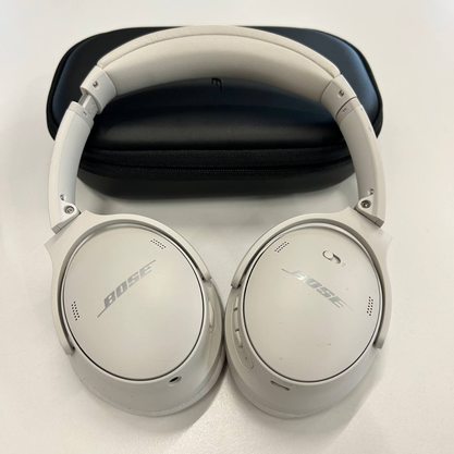 Bose QuietComfort 45 (белый дым) (уценка)