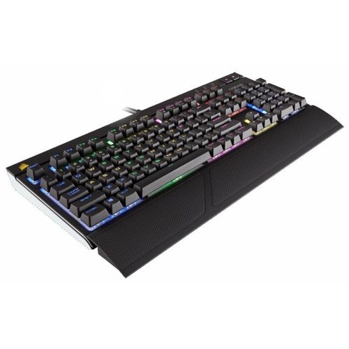 Игровая клавиатура Corsair Strafe RGB (Cherry MX Brown)