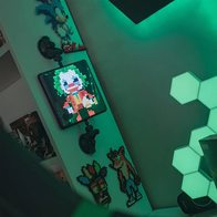 Цифровая фоторамка Divoom Pixoo Max