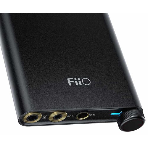 Портативный усилитель и ЦАП FiiO Q3