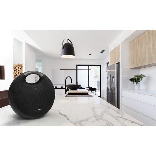 Портативная колонка Harman Kardon Onyx Studio 6 (черный)