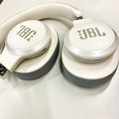 Уцененный товар JBL Live 500BT (белый) (уценка)