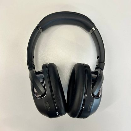 Уцененный товар JBL Tour One M2 (черный) (уценка)