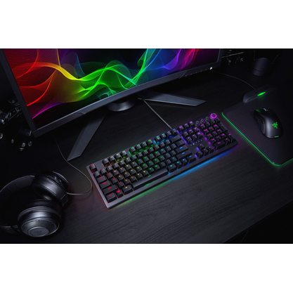 Игровая клавиатура Razer Huntsman Elite Clicky