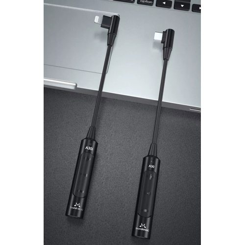 Портативный усилитель и ЦАП SoundMagic A30