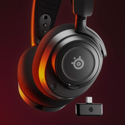 Беспроводные наушники SteelSeries Arctis Nova 7