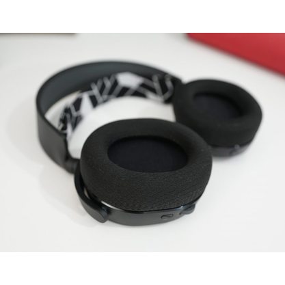 Игровые наушники SteelSeries Arctis 3 Bluetooth