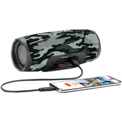 Беспроводная колонка JBL Charge 4 (черно-белый камуфляж)