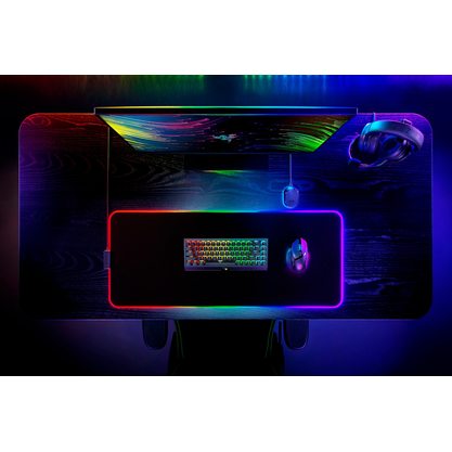 Коврик для мыши Razer Strider Chroma