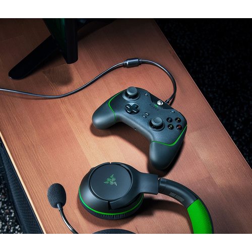 Геймпад (джойстик) Razer Wolverine V2 (черный)