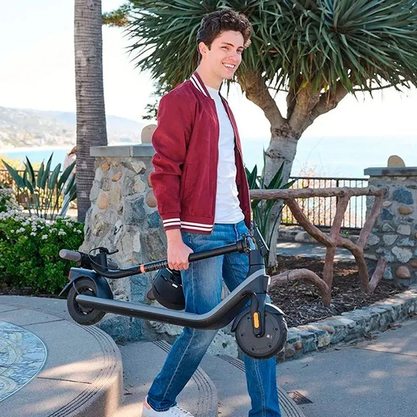 Электросамокат Xiaomi Ninebot KickScooter E2