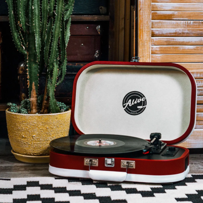 Виниловый проигрыватель Alive Audio VINTAGE Strawberry Fields