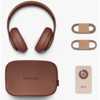 Beats Studio Pro Kim Special Edition Earth 