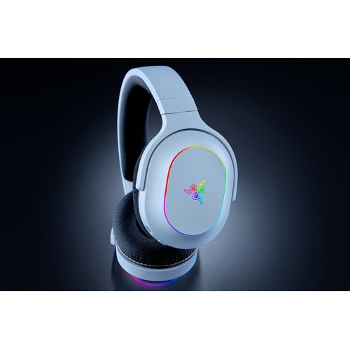 Игровые наушники Razer Barracuda X Chroma (белый)