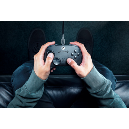 Геймпад (джойстик) Razer Wolverine V3 Tournament Edition (черный)